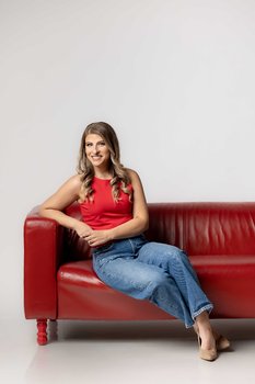 Photo of Cynthia Debski